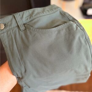 Lululemon ABC Pant 31x32 Green